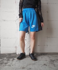 NIKE Bicolor Shorts BLBK