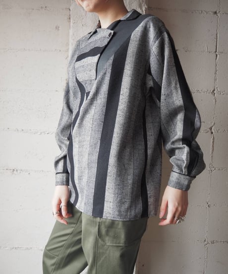 Design Collar Stripe  Shirt BKGR