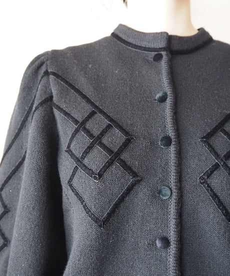 Puff Sleeve Tyrolean Cardigan BK