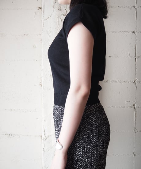 ST.JOHN Mock Neck Back Zip Knit Tops BK