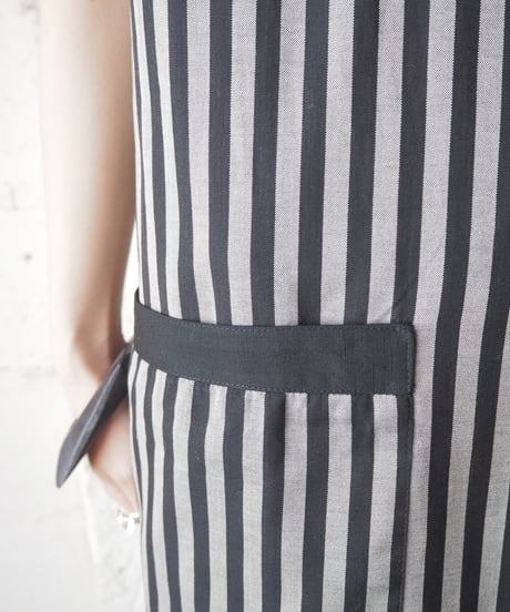 Shoulder Button Stripe Dress BKGR