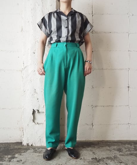 Basic Tuck Pants GN