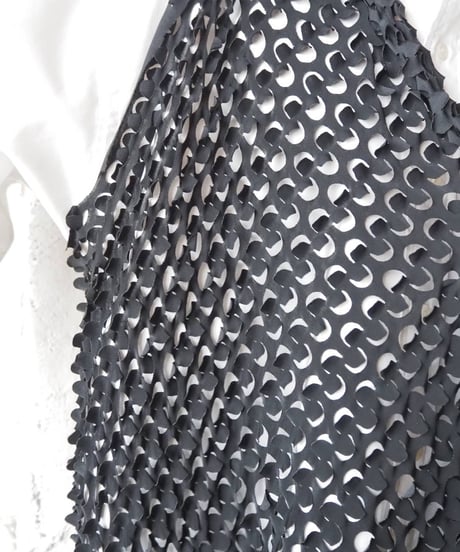 Cutwork Design Vest BK