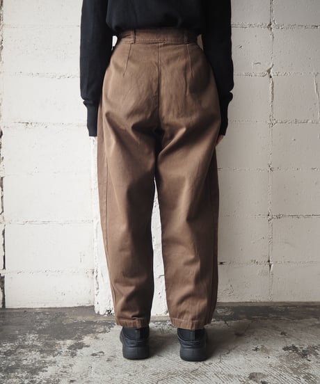 Design Pocket Tuck Pants BR