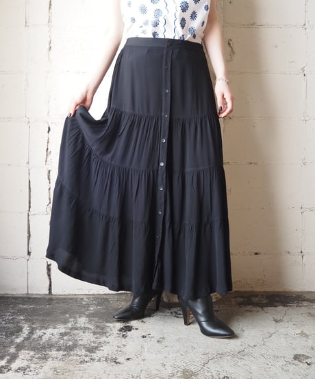 Front Button Design Tiered Skirt BK