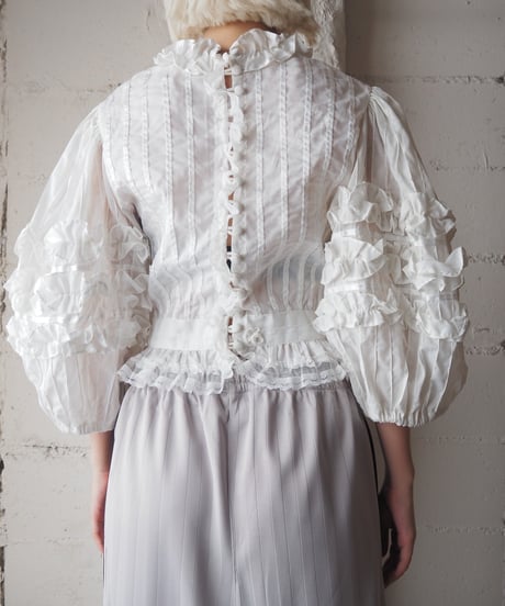 1970's Vintage Lantern Sleeve Frilled Blouse WH