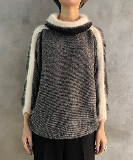 Angola Mix Dolman Design Knit BKWH