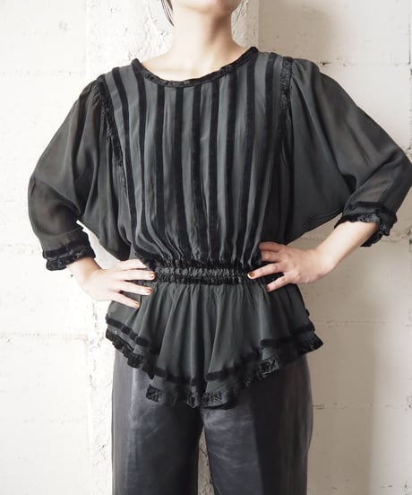 Waist design Velour Line Blouse BK