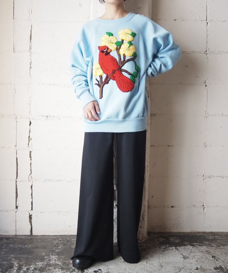 Bird Embroidery Sweat LBL