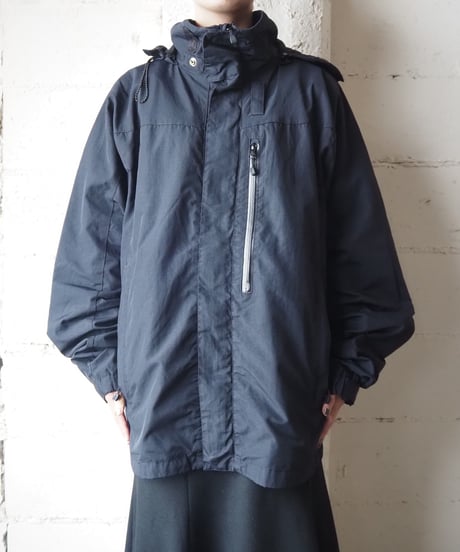 Nylon Zipup Jacket  BK