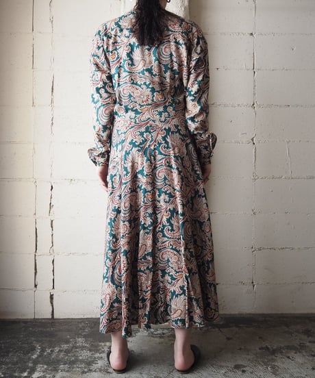 Stand Collar Paisley GN