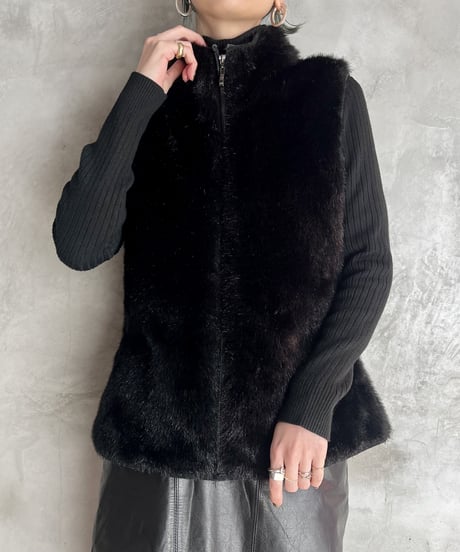 Fake Fur Zip Vest BK