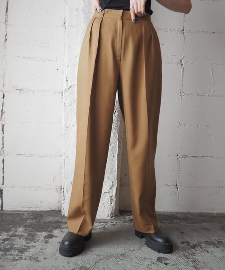 Basic Tuck Pants CM