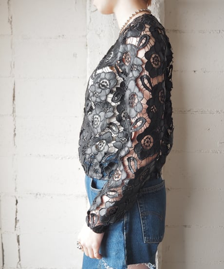 Flower Cutwork Leather Pullover BK