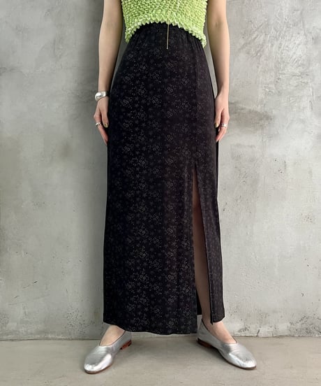 Small Pattern Front Slid Easy Skirt BK