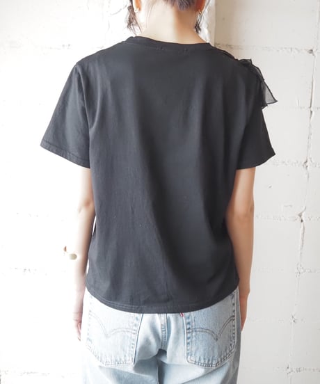 Frill Design Tee Shirt BK