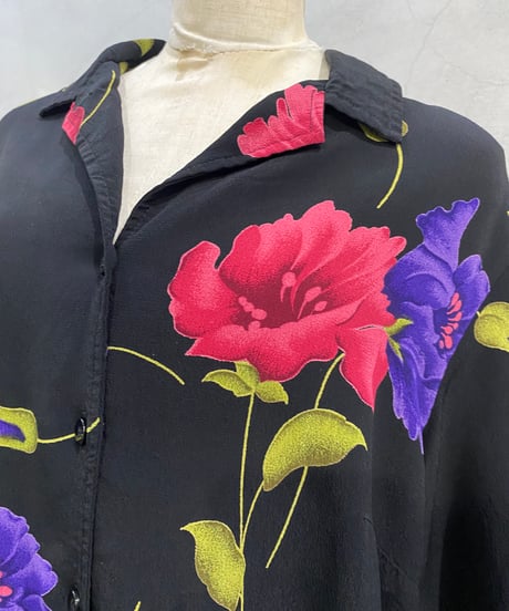 S/S Flower Print Open Collar Shirt BK PUR