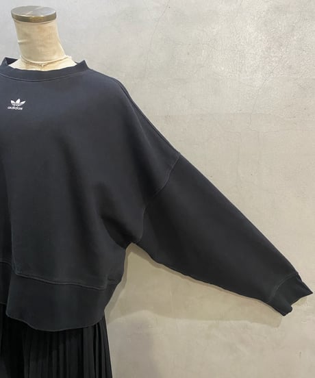 adidas One Point Logo Dolman Sleeve Sweat BK