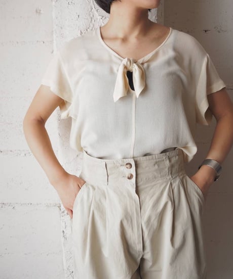 ENPORIO ARMANI Front Ribbon Blouse IV