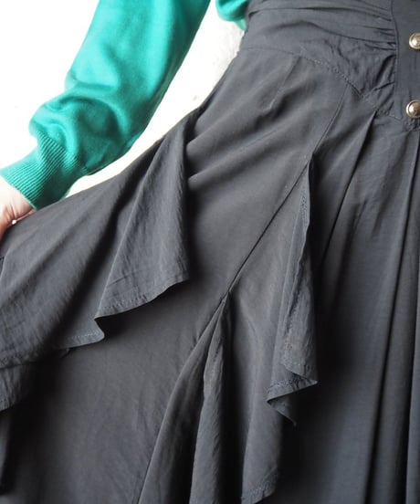 Ruffled Design Skirt BK