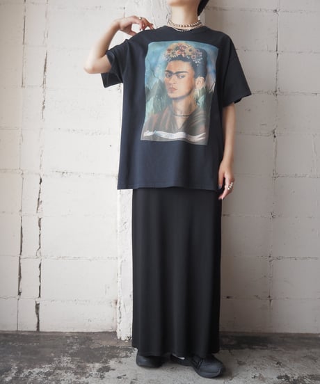 Frida Kahlo Print Tee BK
