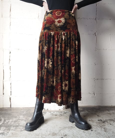 Flower Pattern Easy Flared Skirt BKRE