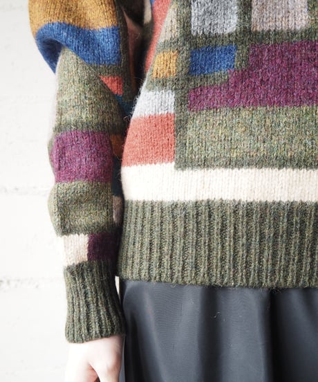 Brock Pattern Vneck Knit KAORBL