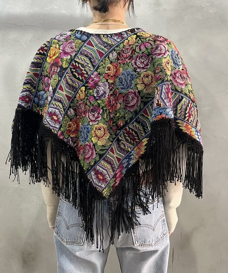 Flower Pattern Gobelin Fringe Collar BK