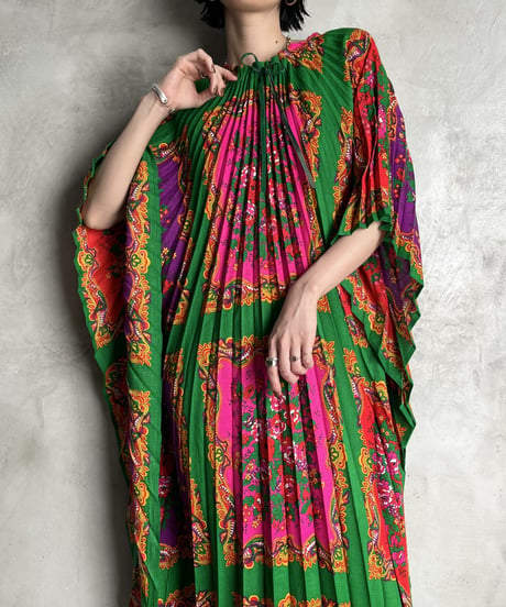 Psychedelic Pleated Dress GNPUR
