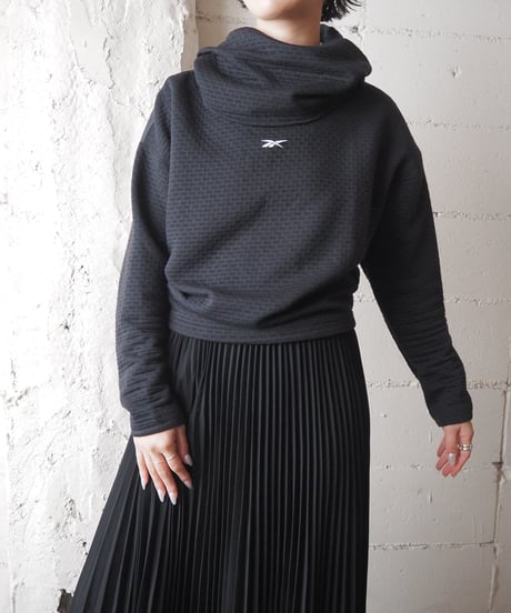 Reebok Embossing Design Hoodie BK