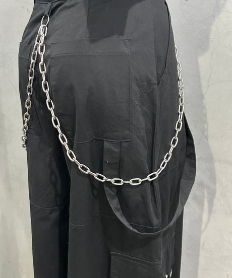 Wide Cargo Pants with Chain BK
