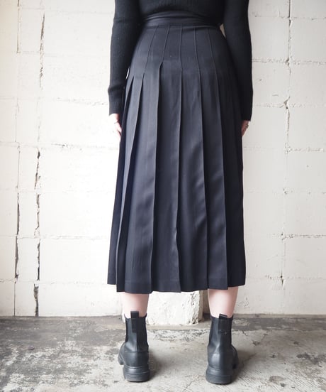 Pleated Long Skirt BK