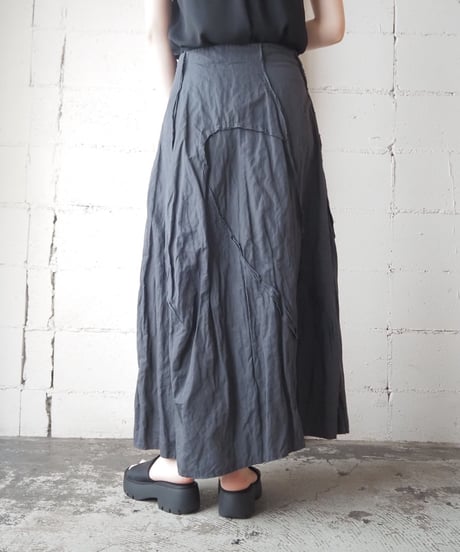 Escargot Skirt Cut Off Design BK