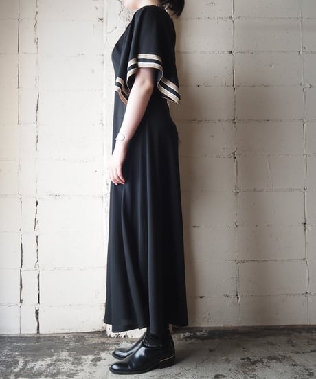 1970's Square Line Sleeve Dress BKBE