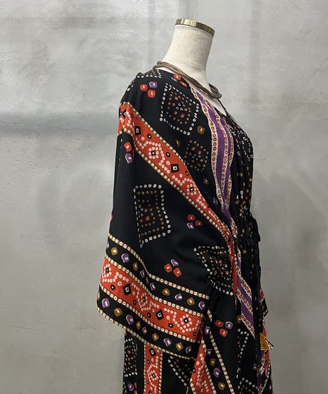 Weist Mark Wide Silhouette Batik Dress BKRE