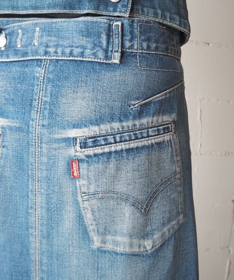 Levis Engineerd patch work denim skirt NV