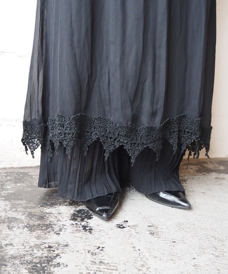 Embroidered Hem Sleeveless Sheer Dress BK