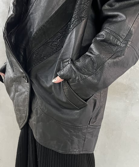 Patch Design Dolman Sleeve Leather Jacket BK