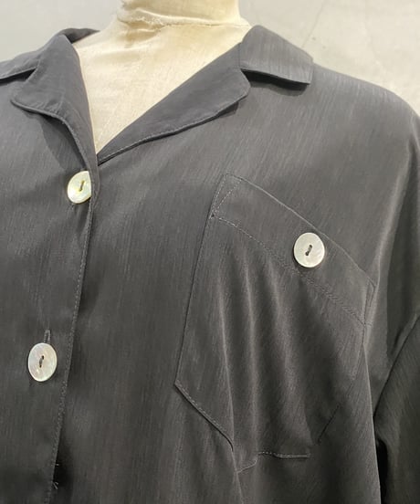 S/S Shell Button Open Collar Shirt BK