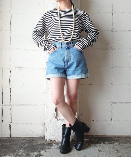 Levi's Rolled Up Denim Shorts LBL