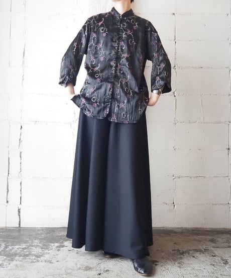 Flower Embroidery China Shirt BK