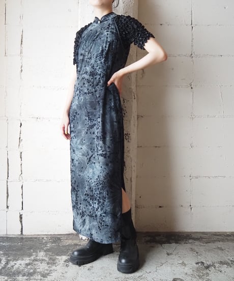Botanical Pattern Flock Print Sleeveless China Dress DGR