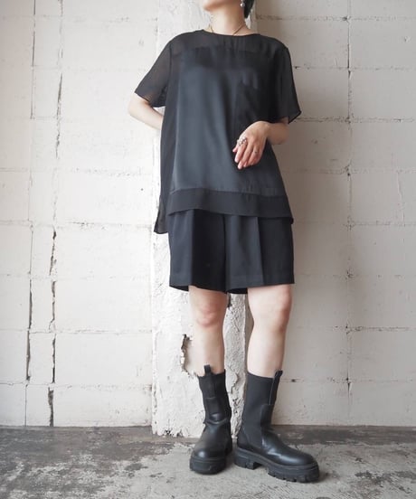 Sheer Switching S/S Pullover BK