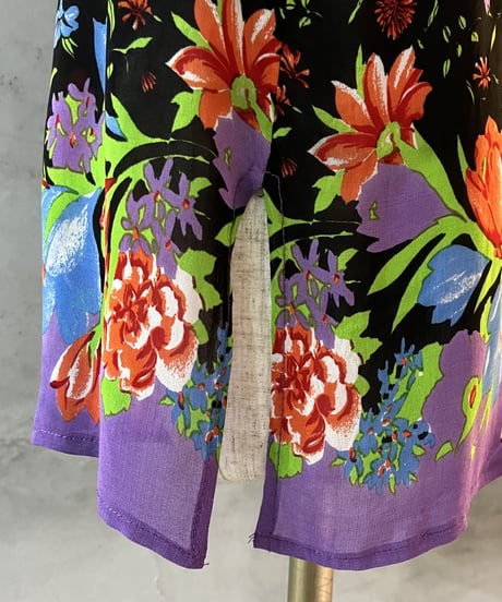 Flower Pattern Short Sleeve Shear Blouse BKBL