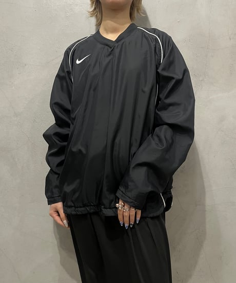 NIKE Piping Design Nylon Pullover BK