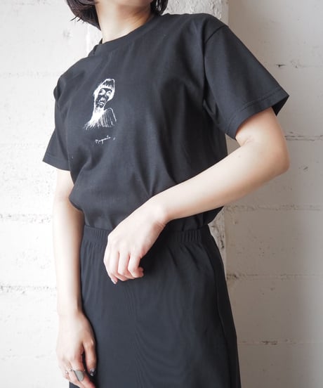 Portrait Tee BK