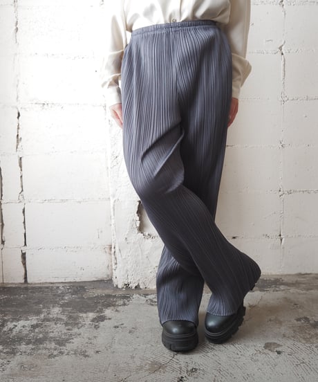 ISSEY MIYAKE PLEATS PLEASE Pleated Pants GR