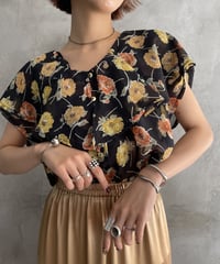 Frill Collar Flower Pattern Blouse BKYEOR