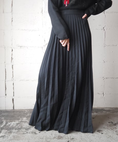 Accordion Pleated Long Skirt BK
