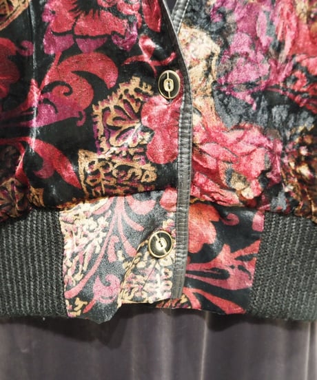 Flower Pattern Velour Short Jacket BKRE